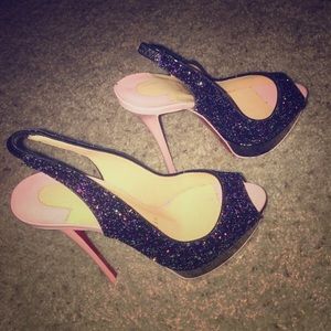 Christian Louboutin 👠